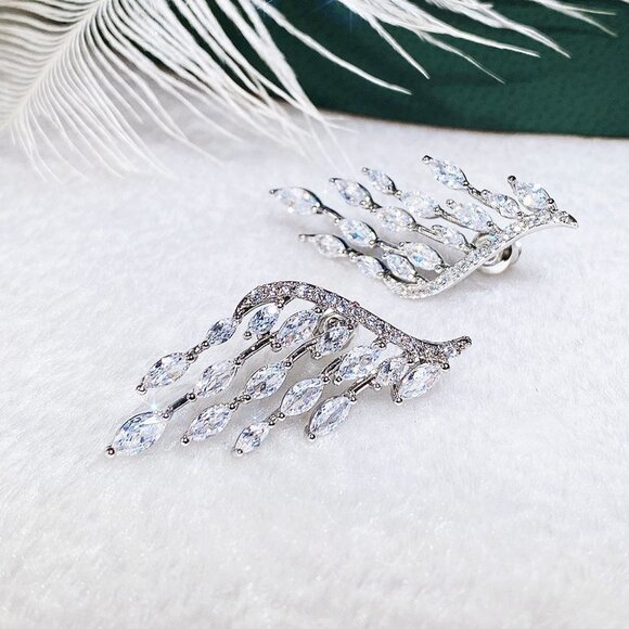Trendy Elegant Earring for Women CZ Jewelry Wing Shaped Crystal, HA4522 - Picture 3 of 6